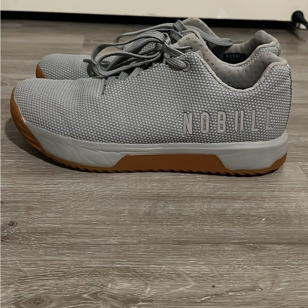 NOBULL Men's | women's Gray Training Shoes
